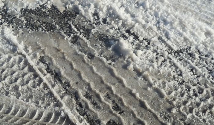 AMSS: Za put na Taru, Zlatibor, Kopaonik obavezne zimske gume AMSS: Za put na Taru, Zlatibor, Kopaonik obavezne zimske gume
