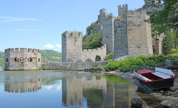 Holanđani snimaju serijal o turističkoj ponudi Srbije Holanđani snimaju serijal o turističkoj ponudi Srbije