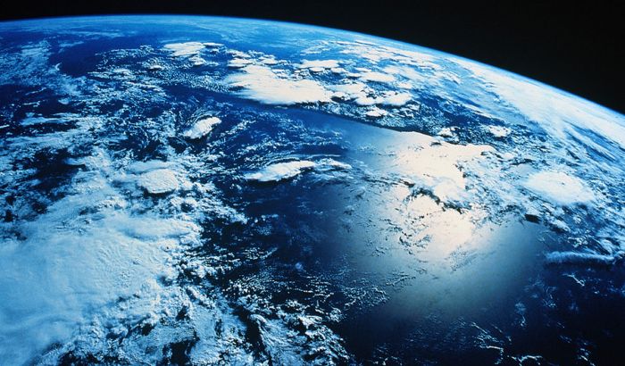 NASA pokušala da ubedi repera da Zemlja nije ravna ploča NASA pokušala da ubedi repera da Zemlja nije ravna ploča