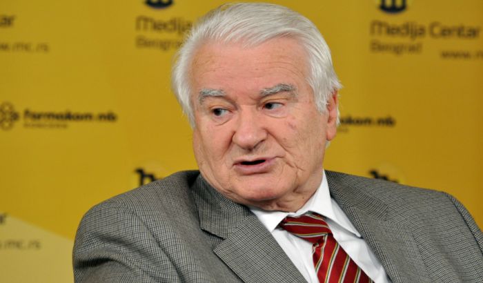 Mićunović: Sve manje šanse da stare figure na političkoj sceni sprovedu obrt Mićunović: Sve manje šanse da stare figure na političkoj sceni sprovedu obrt