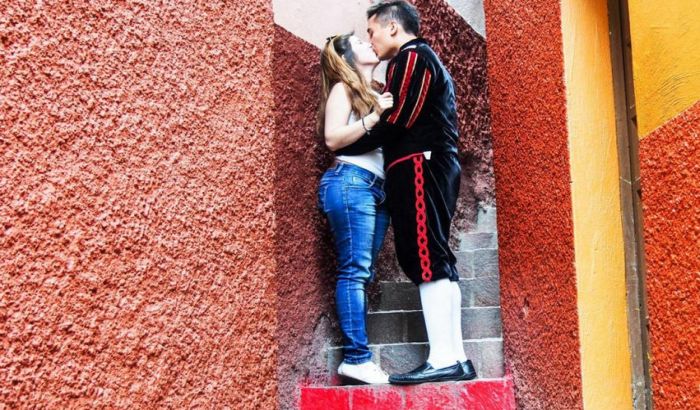 Parovi koji žele da im veza traje treba da se poljube na ovim stepenicama Parovi koji žele da im veza traje treba da se poljube na ovim stepenicama