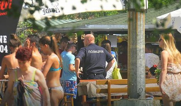 Mladić na Štrandu se sam upucao, poznat je po pucnjavama od ranije Mladić na Štrandu se sam upucao, poznat je po pucnjavama od ranije