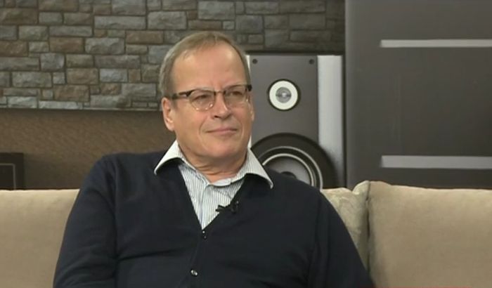 Predsednik Prosvetnog saveta: Smenjuju me jer sam kritikovao novi zakon Predsednik Prosvetnog saveta: Smenjuju me jer sam kritikovao novi zakon