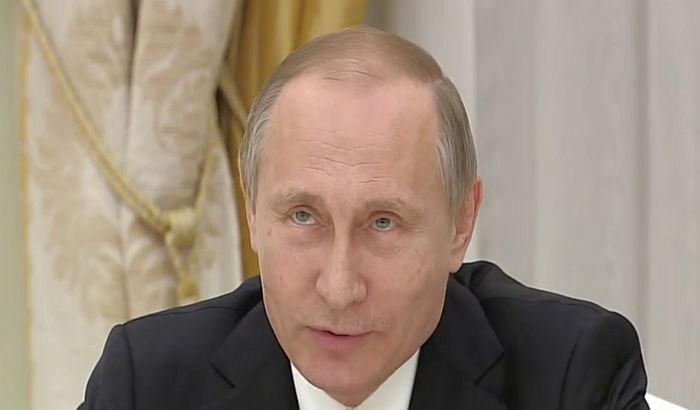 Ženski parfem inspirisan Putinom Ženski parfem inspirisan Putinom