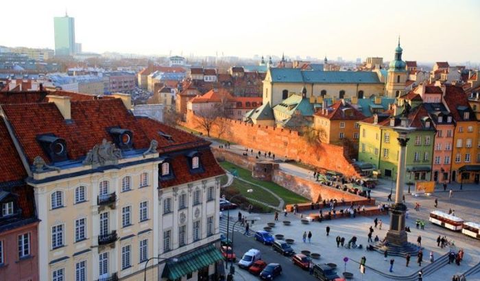 Protest u Varšavi nakon glasanja o budžetu Protest u Varšavi nakon glasanja o budžetu