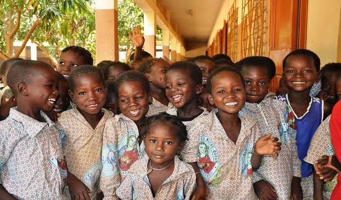 Skoro pola miliona dece u Africi ima HIV Skoro pola miliona dece u Africi ima HIV