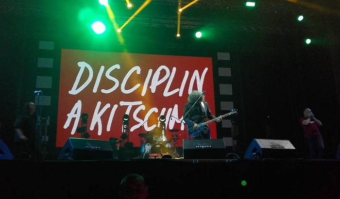 FOTO: Disciplina Kičme digla atmosferu, Prodigy i Who See večeras zatvaraju kapije FOTO: Disciplina Kičme digla atmosferu, Prodigy i Who See večeras zatvaraju kapije