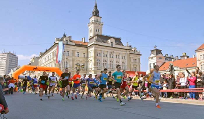 Novosadski polumaraton 1. aprila, trka kreće sa Trga slobode Novosadski polumaraton 1. aprila, trka kreće sa Trga slobode