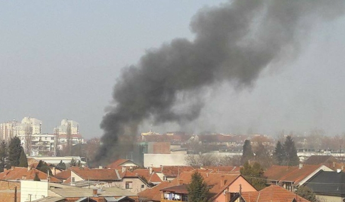 Dvoje teže povređeno u dva požara na Telepu Dvoje teže povređeno u dva požara na Telepu