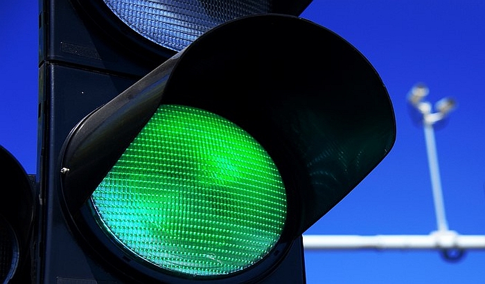 Još šest novosadskih raskrsnica dobija semafore Još šest novosadskih raskrsnica dobija semafore