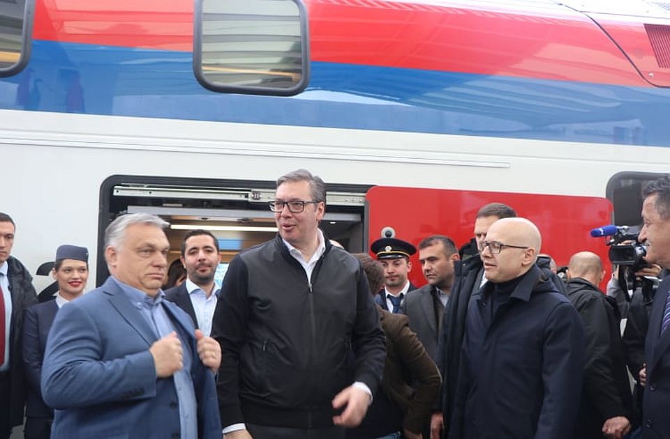 Vučić: Prugu gradili ruski i kineski prijatelji, nadzor sproveli Nemci, vozove isporučili Švajcarci
