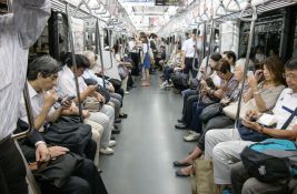 Japanski grad želi da ograniči stanovnicima upotrebu mobilnog na dva sata dnevno