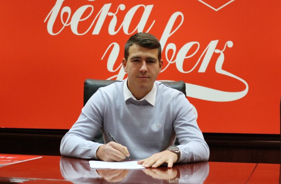 Voša potpisala profesionalni ugovor sa golmanom iz omladinskog pogona