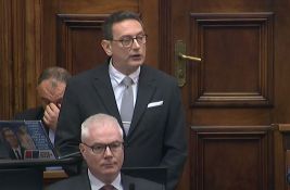 Bakarec u Skupštini: Da li je Bačulov koristio daljinsku aktivaciju tajmera naprava kod nadstrešnice?