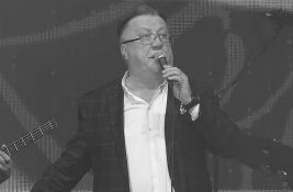 Preminuo Halid Bešlić