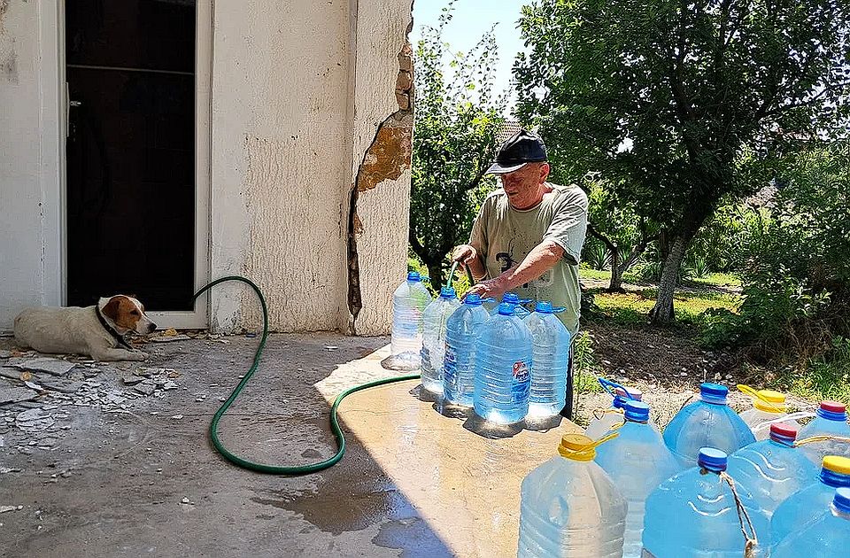 Srbija, 21. vek: Sremsko selo bez vode - česma pod ključem, a ključ ima jedan meštanin