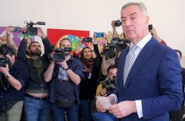 Đukanović nakon ostavke na čelo DPS-a: Rezultat izbora nezadovoljavajući, ostajem u frontu borbe 
