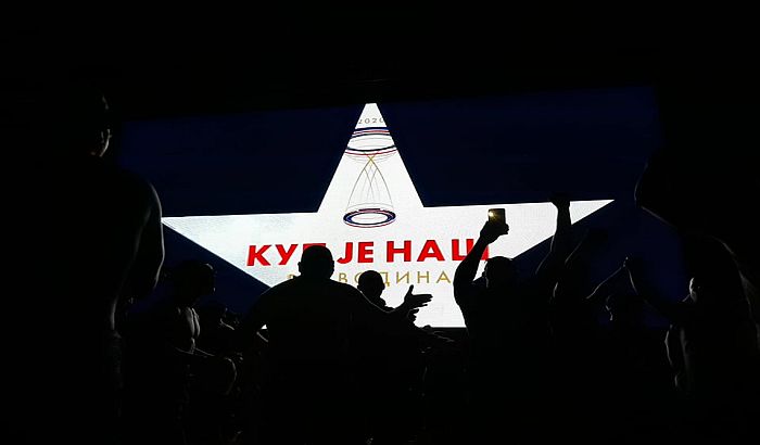VIDEO, FOTO: Navijači Vojvodine bodrili svoj klub u finalu Kupa sa "Karađorđa"