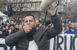 VIDEO: Odblokiran Varadinski most, Pogačar nakon protesta pušten iz policije