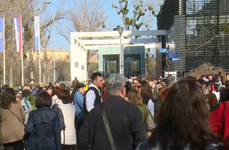 Održana protestna šetnja "Hrabrost je ženskog roda" povodom Međunarodnog dana žena 