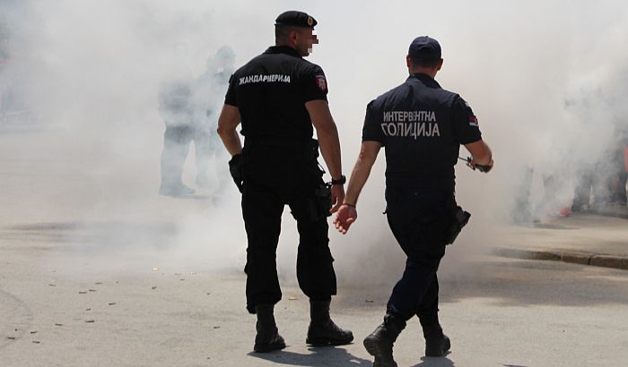 Pod istragom hrvatski huligani, ali i srpska policija