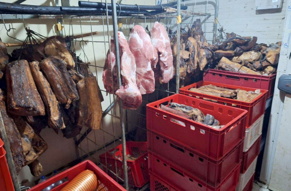 FOTO: Ignorisao mere uvedene zbog afričke kuge svinja, pa uhapšen