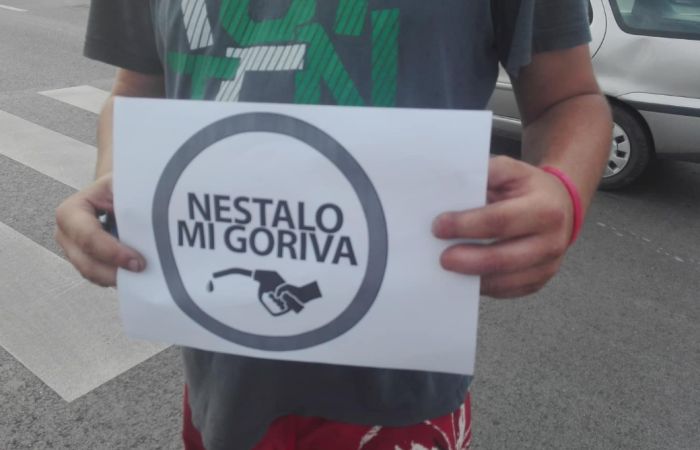 Građani Crne Gore se danas priključuju protestima zbog skupog goriva