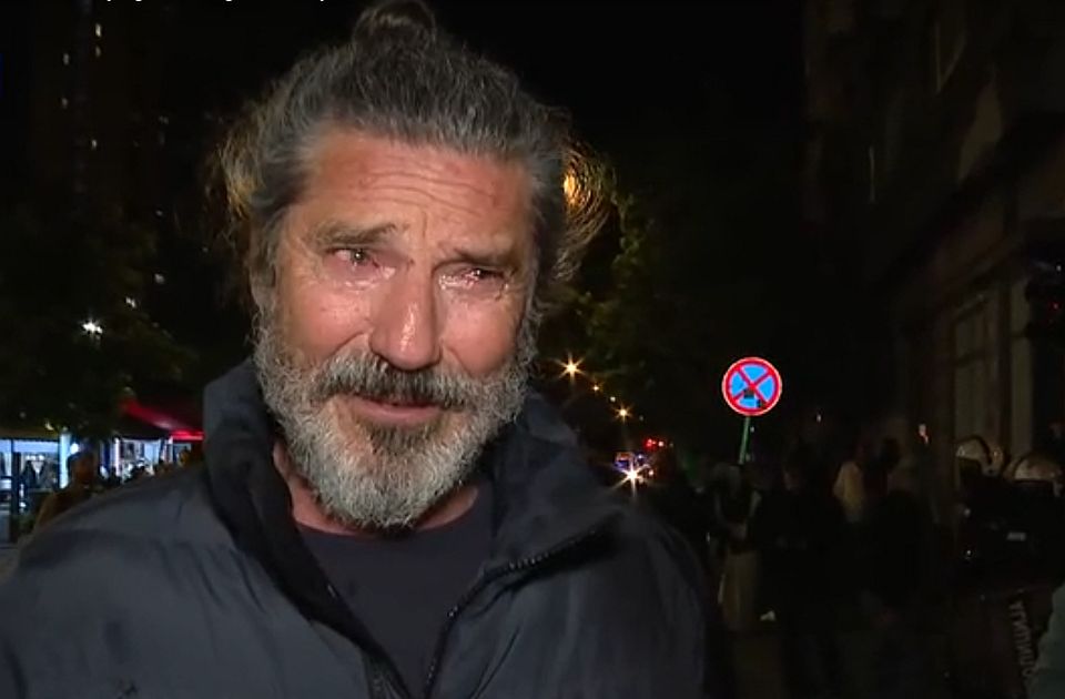 VIDEO: Glumac Gagi Jovanović u Zemunu poprskan biber sprejem