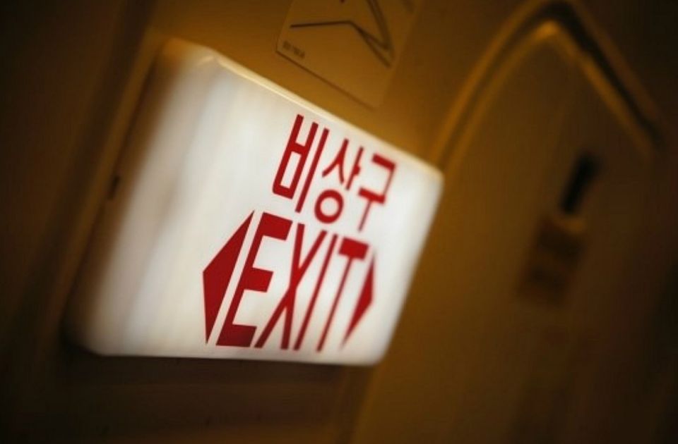 Nauka kaže da je ovo najefikasniji način za evakuaciju aviona