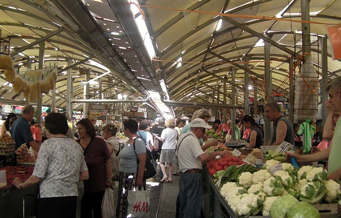 U četvrtak licitacija za prodajni i reklamni prostor na novosadskim pijacama