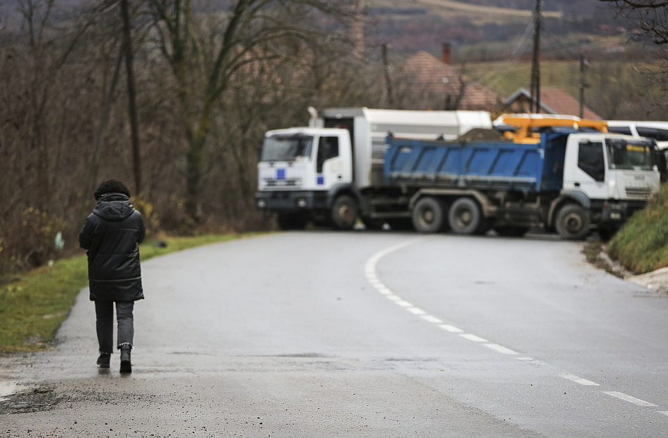 Gradonačelnici Zvečana, Zubinog Potoka i Leposavića ušli u kancelarije u opštinama