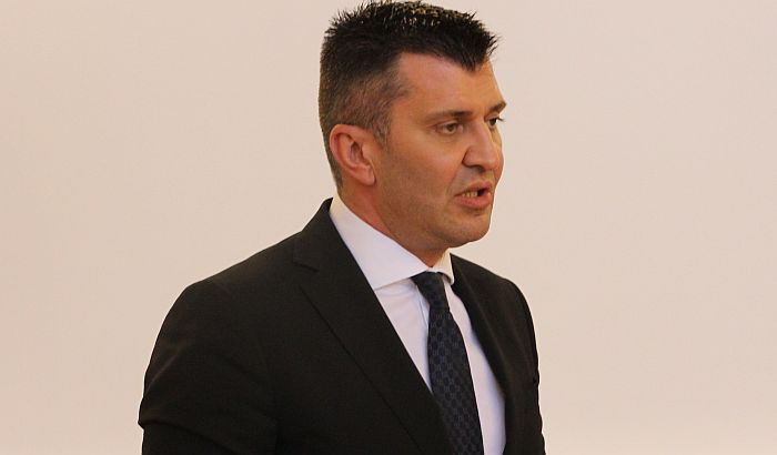 Ministar Đorđević: U inostranstvu plate nisu mnogo veće