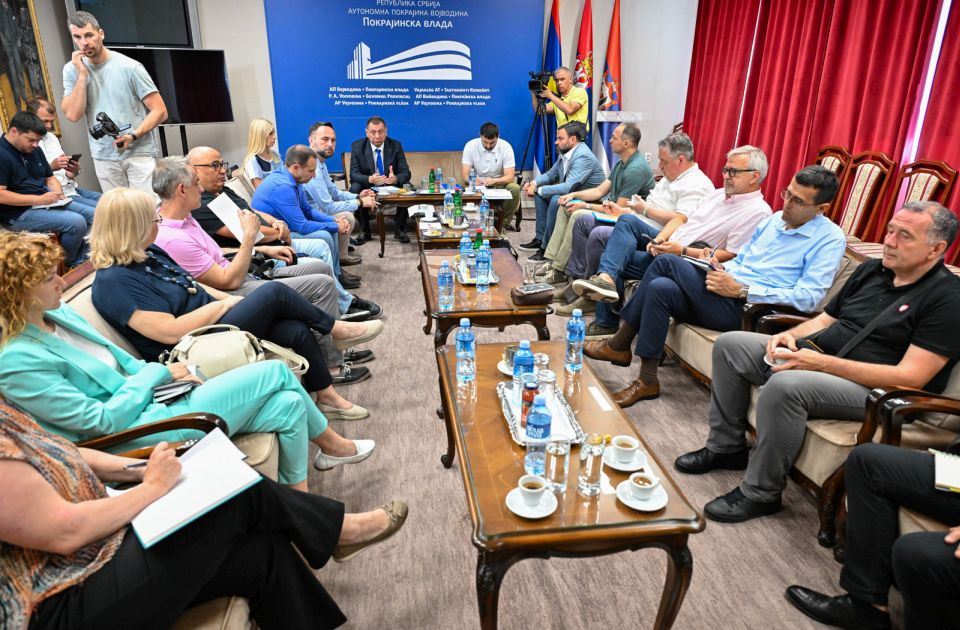 Pokrajinski sekretar za obrazovanje sa dekanima novosadskih fakulteta: Neizvesni prijemni ispiti
