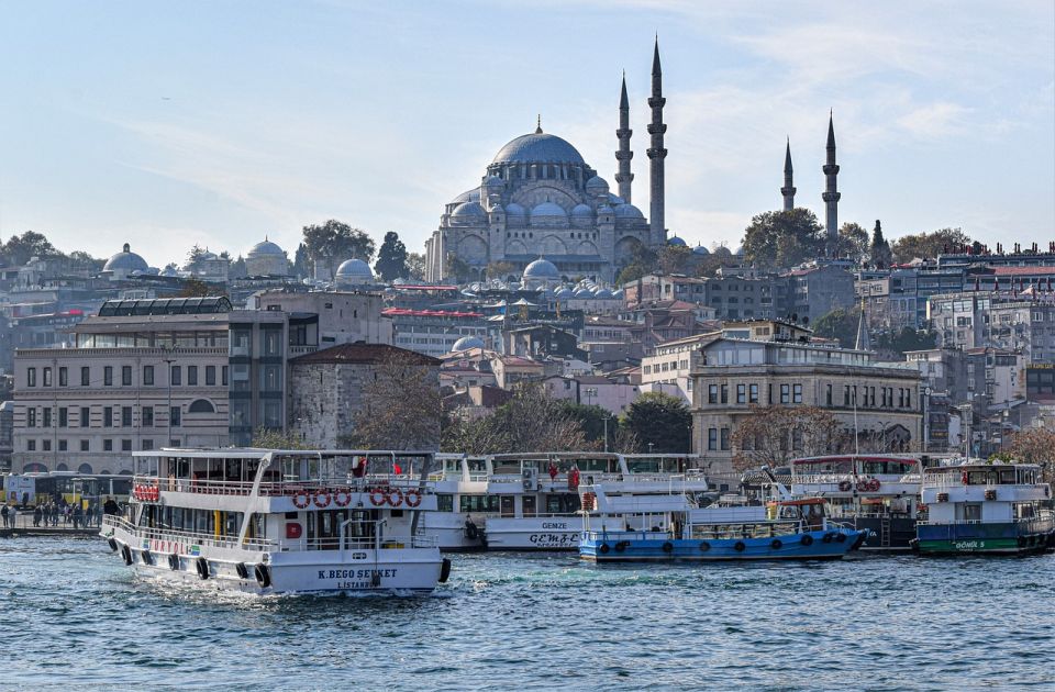 Na današnji dan: Konstantinopolj dobio ime Istanbul, Brando odbio da primi Oskara