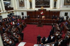 U Peruu haos: Predsednik smenio parlament, koji je prethodno smenio njega