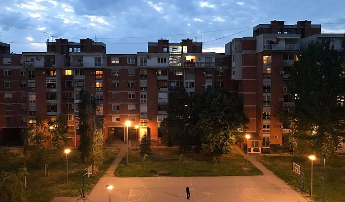 VIDEO: I večeras bučno sa terasa u Novom Sadu