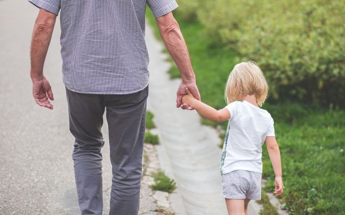 Zašto je teško setiti se stvari koje su nam se događale pre četvrte godine?