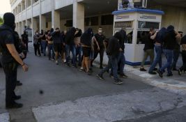 Još pet visokih zvaničnika policije smenjeno zbog propusta u vezi sa neredima u Atini