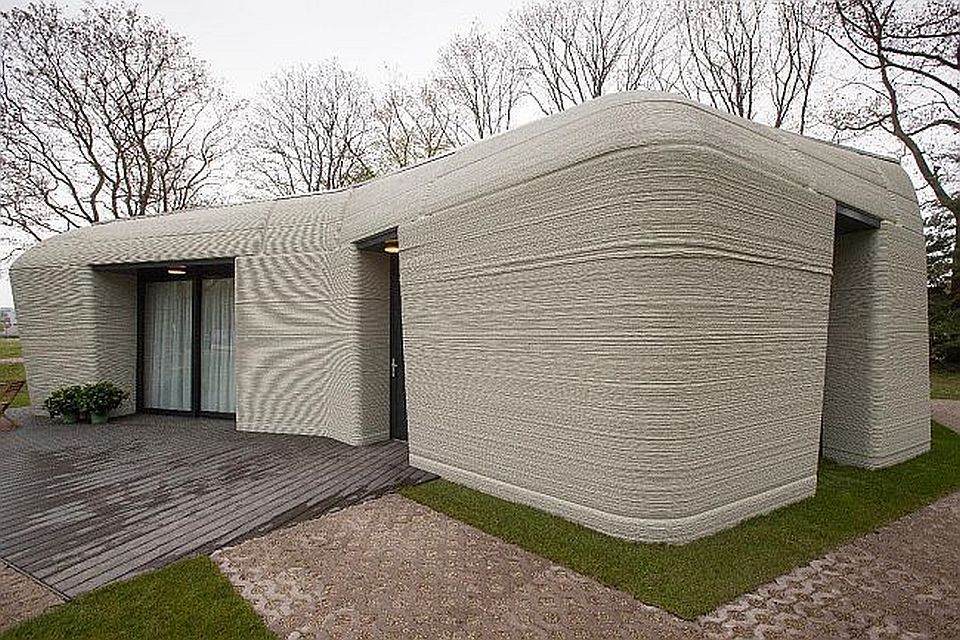 FOTO: Holandski par će živeti u kući "štampanoj" 3D mašinom za beton