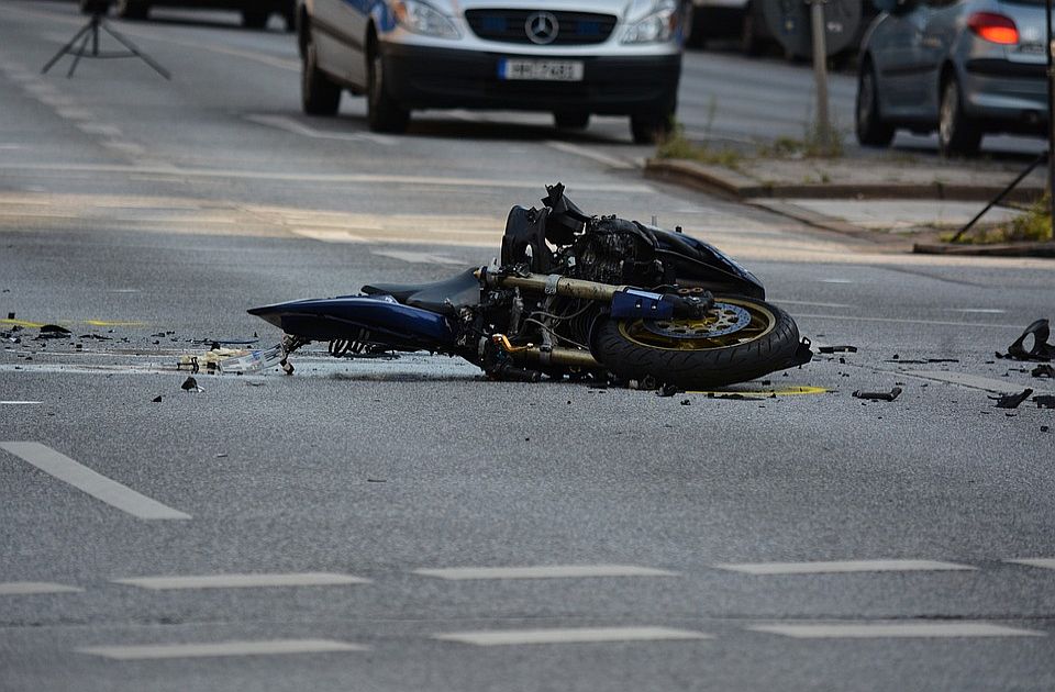  Poginuo motociklista u udesu kod Kule