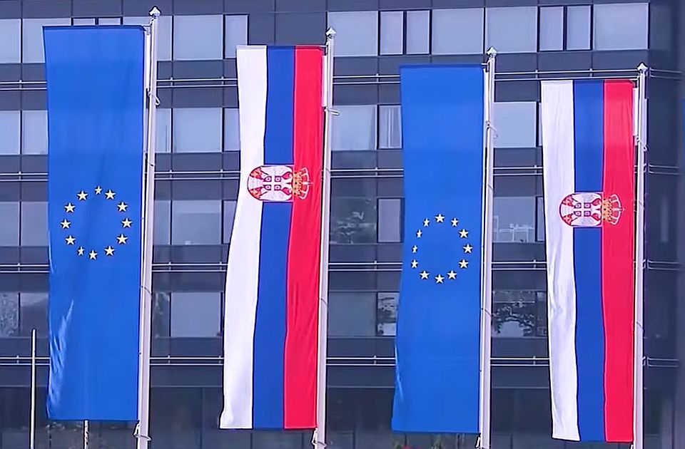 Za članstvo u EU glasalo bi 56 odsto građana Srbije, ali ima puno pesimista: Šta pokazuje novo istraživanje
