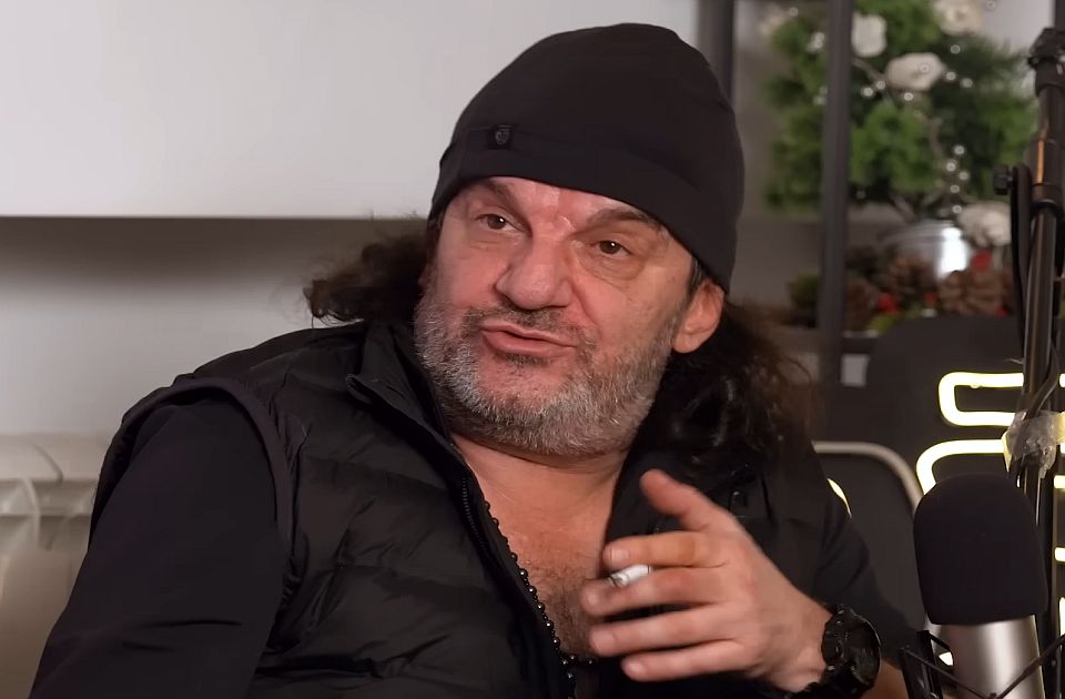 Uhapšen muškarac sa Pala, pokušao da s puta izgura vozilo u kom je bio Aca Lukas 