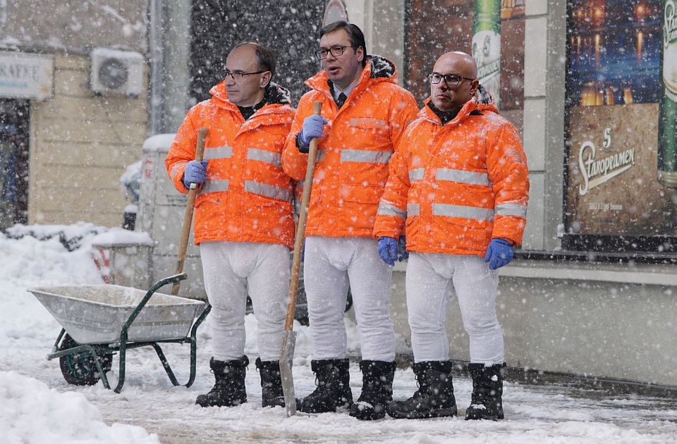 Ogled(anje): Prvi sneg i 