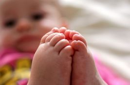 U Srbiji za tri meseca smanjen broj preminulih, broj rođenih povećan - za 88 beba