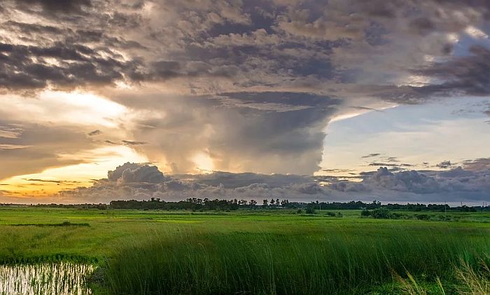 I dalje sparno i nestabilno vreme I dalje sparno i nestabilno vreme