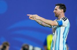 Argentina bolja od Alžira, Mesi strelac na petom različitom Svetskom prvenstvu
