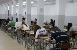 Osmaci danas polažu poslednji test male mature - izborni predmet