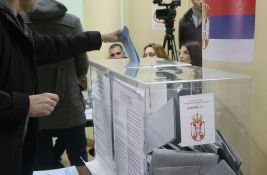 Veliki broj političara iz Republike Srpske glasao na izborima u Srbiji