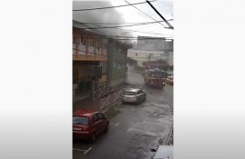 VIDEO: Evakuisano 147 dece iz požara u vrtiću u Vlasotincu