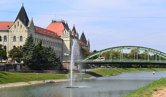 Građanski preokret: Fabrika vode u Zrenjaninu nezakonito uključena